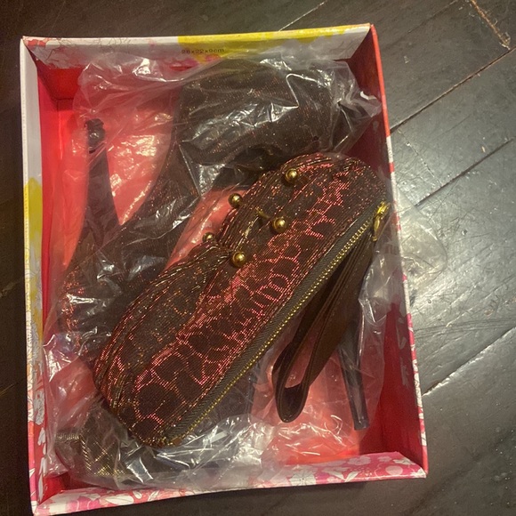 Chinese Laundry hold forever giraffe brown multi heels & purse set - Picture 8 of 9